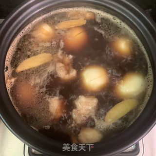 红烧排骨卤蛋的做法步骤：10