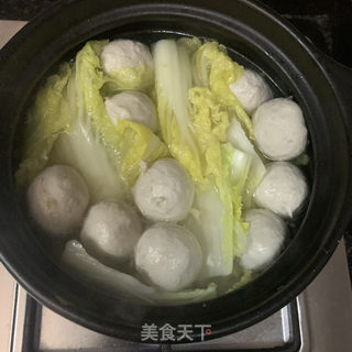 白菜肉丸汤的做法步骤：8