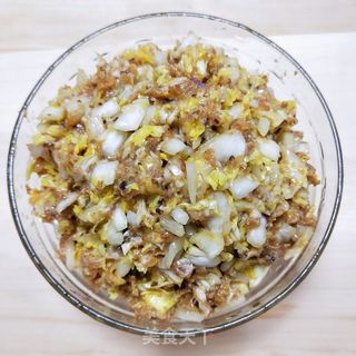 白菜肉馅饺子的做法步骤:6