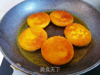 南瓜糯米饼的做法步骤:10