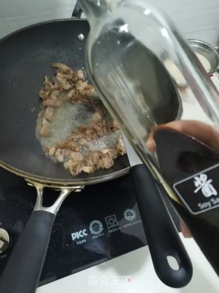 青椒炒肉丝的做法步骤：5