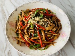 火麻仁干煸杏鲍菇的做法步骤：6
