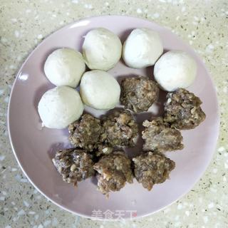 双丸萝卜汤的做法步骤:2