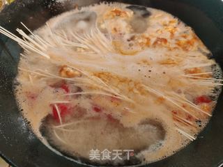 番茄鸡蛋面的做法步骤:5