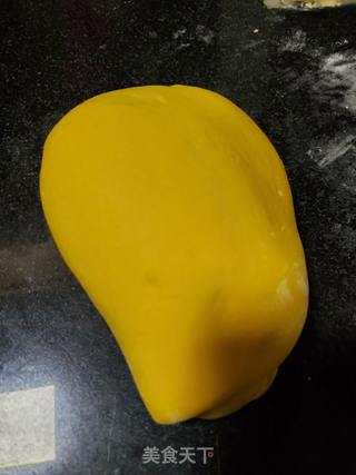 猪肉梅干菜南瓜包子的做法步骤:8