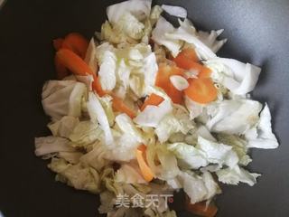 胡萝卜白菜烩豆腐皮的做法步骤：6