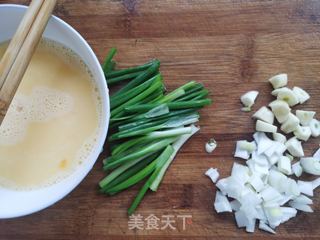 番茄白玉菇的做法步骤:2