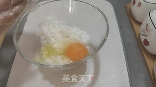 蛋炒饭的做法步骤：2