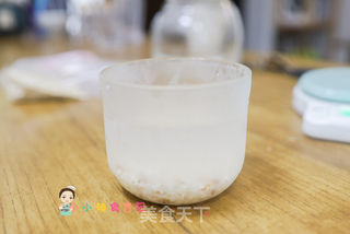 9个月以上辅食藜麦蔬菜肉末五倍粥的做法步骤:2