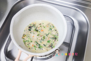 9个月以上辅食藜麦蔬菜肉末五倍粥的做法步骤:6