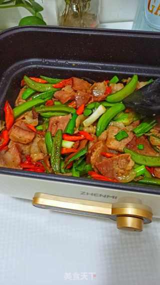 甜豆炒腊肉 (改良版)的做法步骤:14