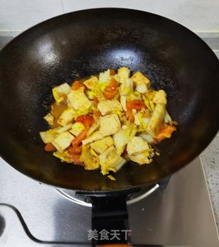 西红柿白菜炖豆腐的做法步骤:10