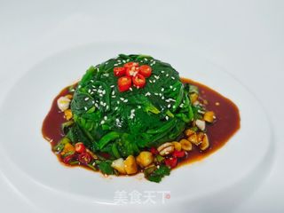 凉拌菠菜的做法步骤：1