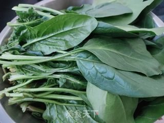 凉拌菠菜的做法步骤:2