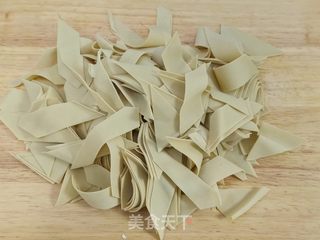 尖椒干豆腐的做法步骤:3