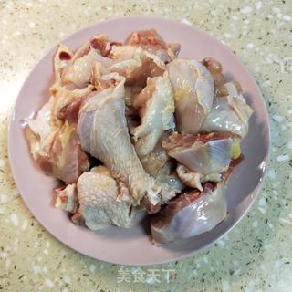 香菇板栗焖鸡 的做法步骤:2