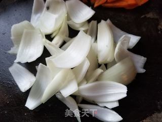 鱼饼炒紫菜花的做法步骤：4