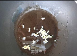 香菇炒西葫芦的做法步骤:5