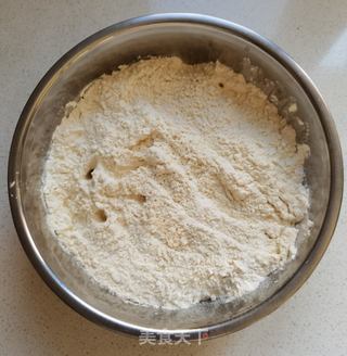手工白面馒头的做法步骤：2