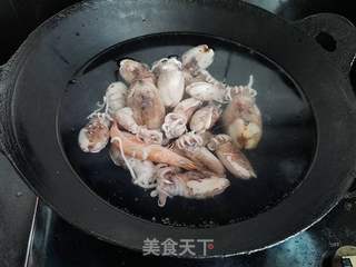 红烧小墨鱼仔的做法步骤:2