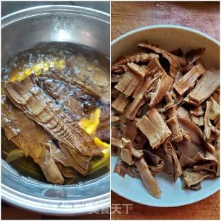 笋干焖鸭肉的做法步骤:3