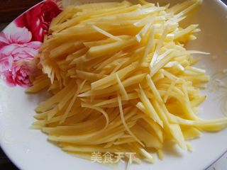 芹菜炒土豆丝的做法步骤:3