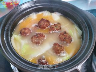 白菜肉丸粉丝煲的做法步骤:8