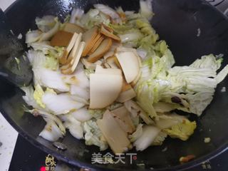 熟鸡炒白菜片的做法步骤:11