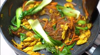 粉丝炒鸡蛋丨软嫩爽口,比吃肉菜还过瘾的做法步骤:7
