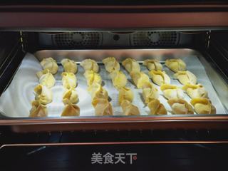 南瓜海麻线蒸饺,今儿立冬吃饺子了吗?的做法步骤:9