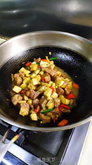 杏鲍菇炒牛肉粒的做法步骤:8