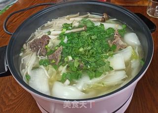 清炖牛肉白菜汤锅的做法步骤：7