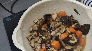 家常菜香菇鸡肉的做法步骤：9