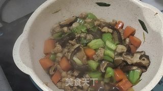 家常菜香菇鸡肉的做法步骤：10