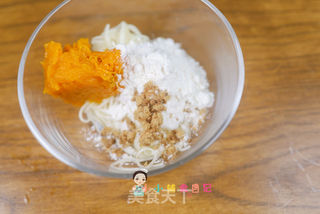 9个月以上辅食鸟巢面条饼的做法步骤:4