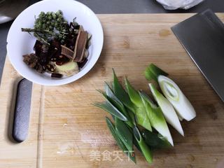 红烧羊蝎子的做法步骤:6