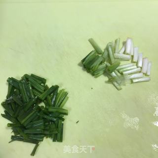 五花肉炒包心菜的做法步骤：2