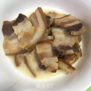 五花肉炒包心菜的做法步骤：3