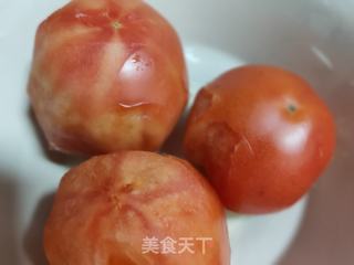 番茄土豆炒青虾的做法步骤:2