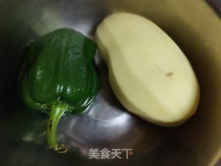 番茄土豆炒青虾的做法步骤：3