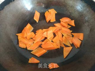 小炒五花肉的做法步骤:7