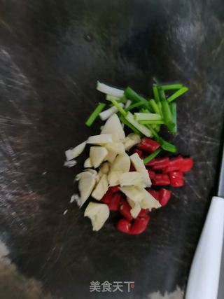 酸辣包菜的做法步骤:2