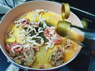 韭黄炒肉丝的做法步骤：5