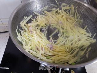 芹菜炒土豆丝的做法步骤：9