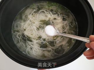 菜芯火腿鸡蛋汤面的做法步骤:7