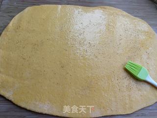 椒盐南瓜花卷的做法步骤：5
