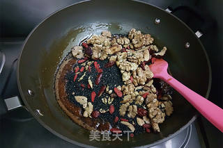 黑芝麻红枣核桃糖的做法步骤:10