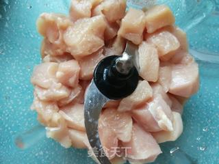 鸡肉丸子的做法步骤：3