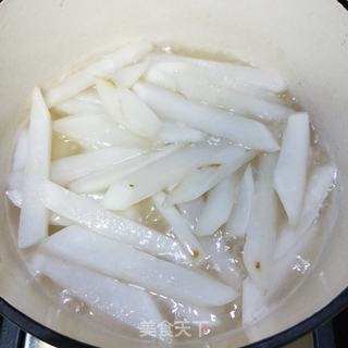 牛肉丸子炖萝卜的做法步骤:6