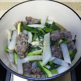 牛肉丸子炖萝卜的做法步骤:12